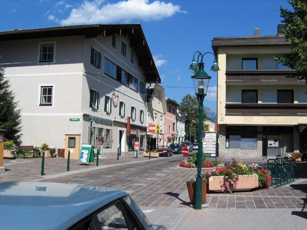 שלאדמינג Gasthof Zum Kaiserweg מראה חיצוני תמונה